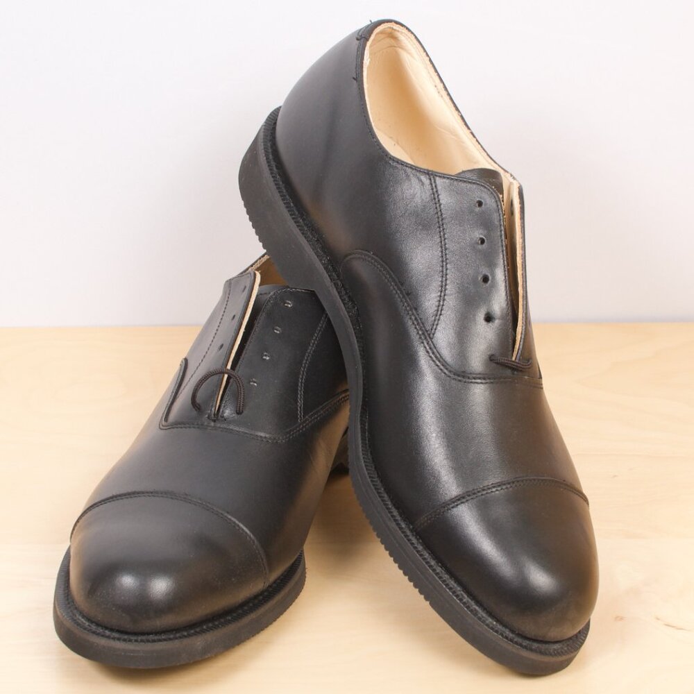 Canada West Men's Shoes Cap-Toe Oxford 12E Black Leather NWOB Vibram